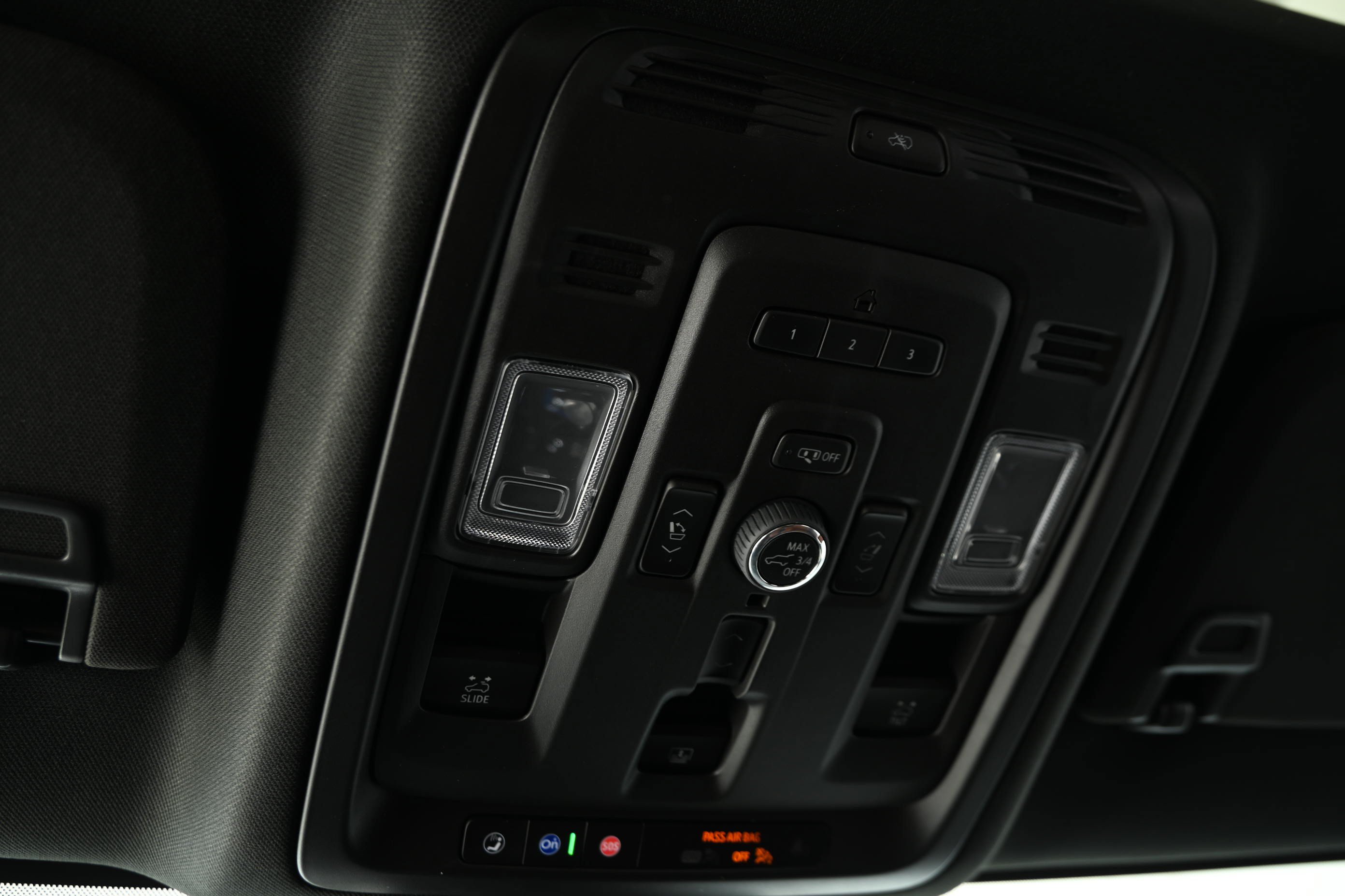 Used 2024 GMC Yukon XL Denali Ultimate AWD/4WD image 38