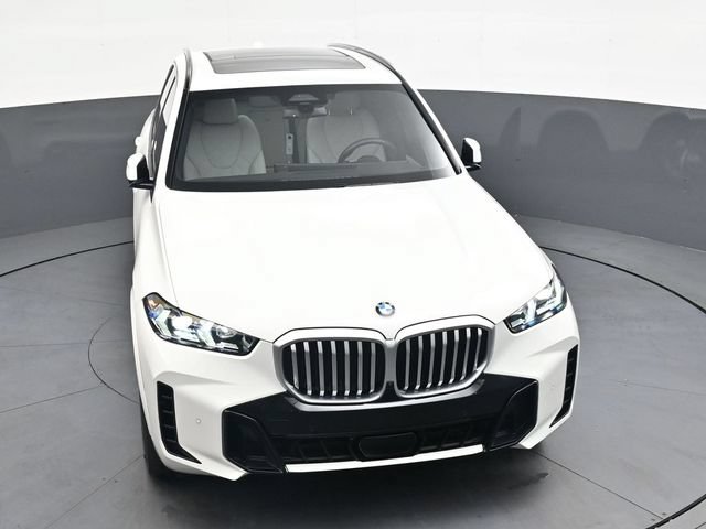 Used 2025 BMW X5 xDrive40i w/ M Sport Package AWD/4WD image 35