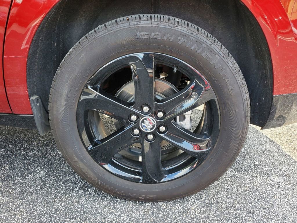 Used 2024 Buick Enclave Essence w/ Sport Touring Edition image 5