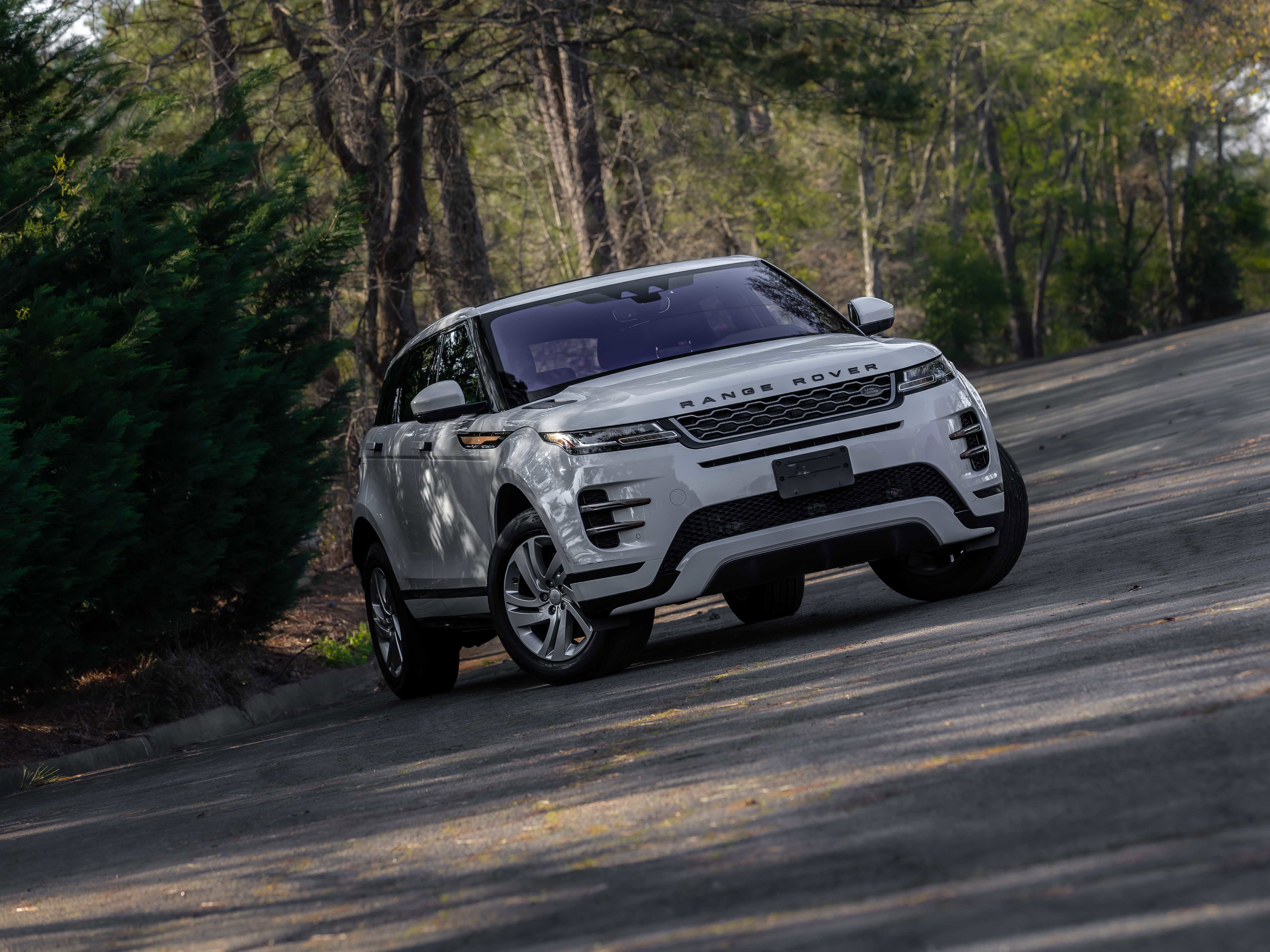 Used 2020 Land Rover Range Rover Evoque R-Dynamic S AWD/4WD image 21