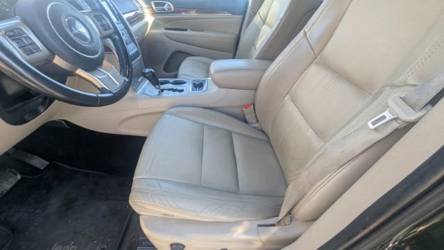 Used 2011 Jeep Grand Cherokee Limited image 17