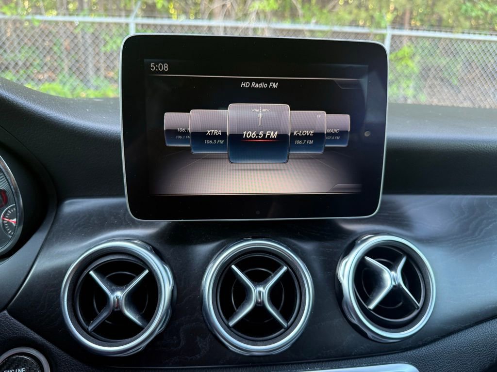 Used 2018 Mercedes-Benz GLA 250 4MATIC image 12