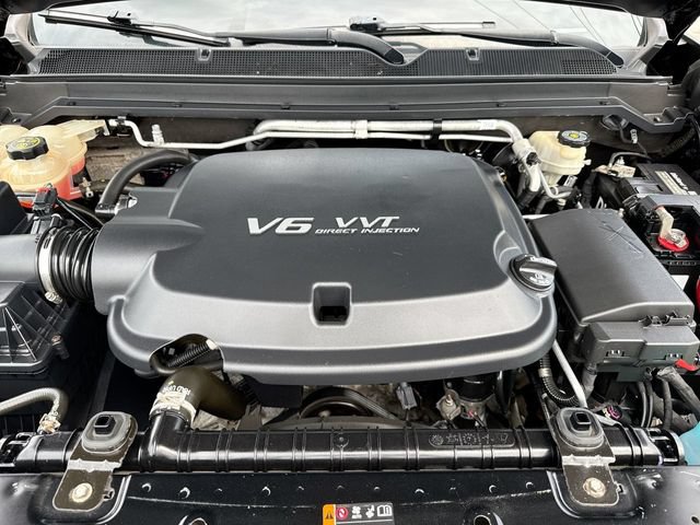 Used 2017 Chevrolet Colorado Z71 RWD image 26