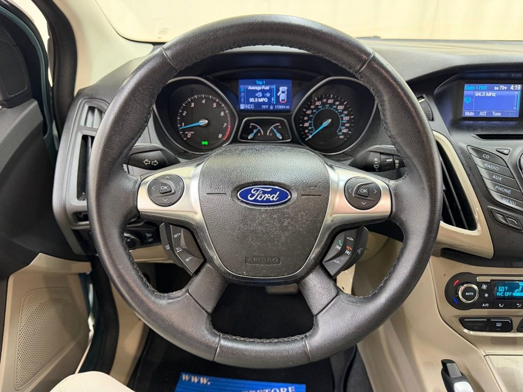 Used 2012 Ford Focus SEL image 22