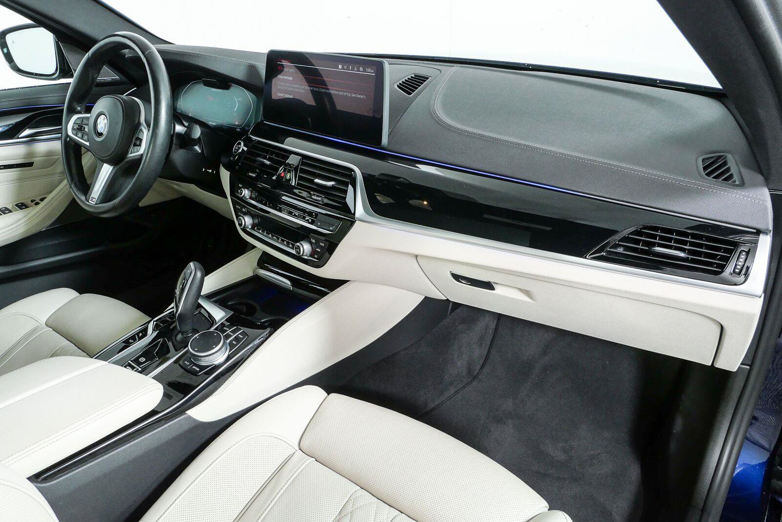 Used 2021 BMW M550i xDrive AWD/4WD image 24