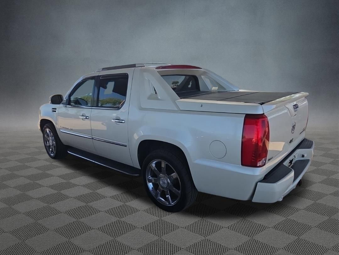 Used 2009 Cadillac Escalade EXT image 5