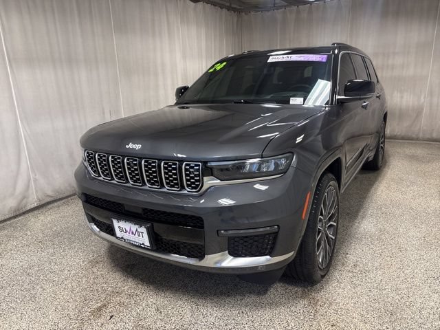 Used 2024 Jeep Grand Cherokee L Summit AWD/4WD image 6