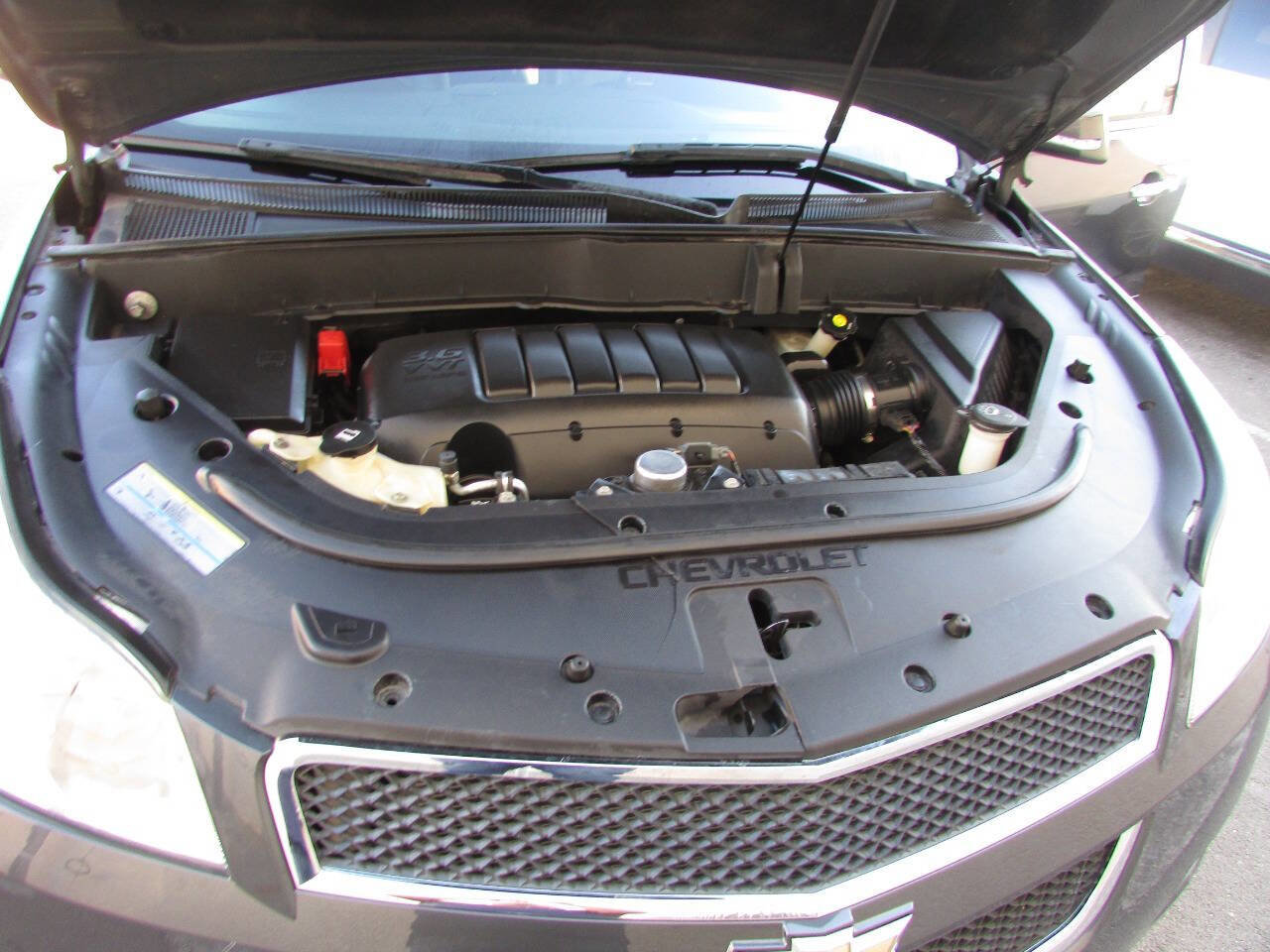 Used 2009 Chevrolet Traverse LT image 27