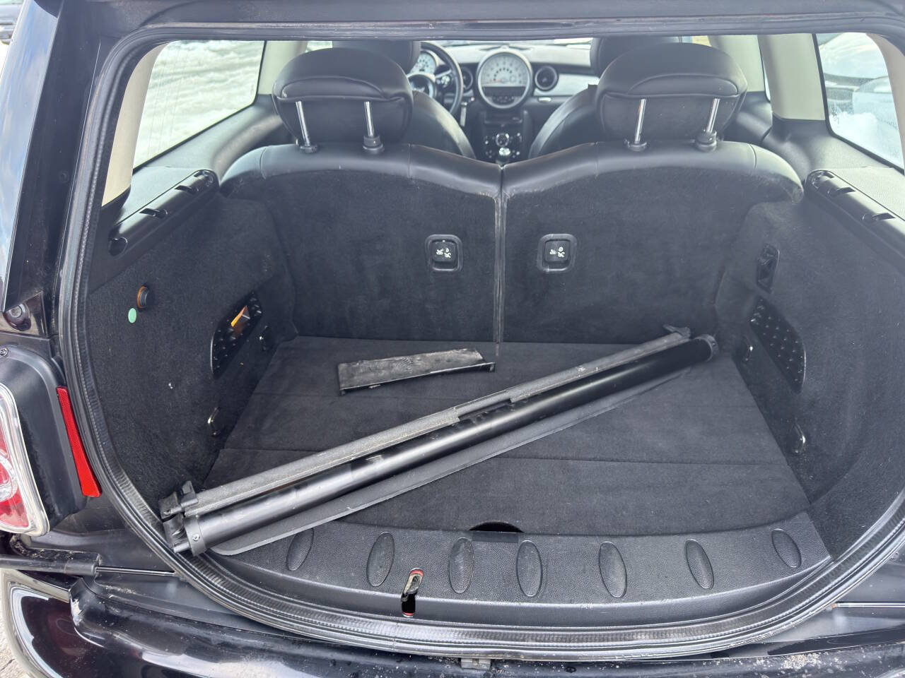 Used 2011 MINI Cooper Clubman FWD image 13