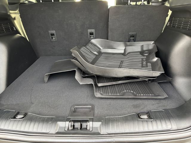 Used 2021 Ford Escape Titanium w/ Titanium Premium Package FWD image 24
