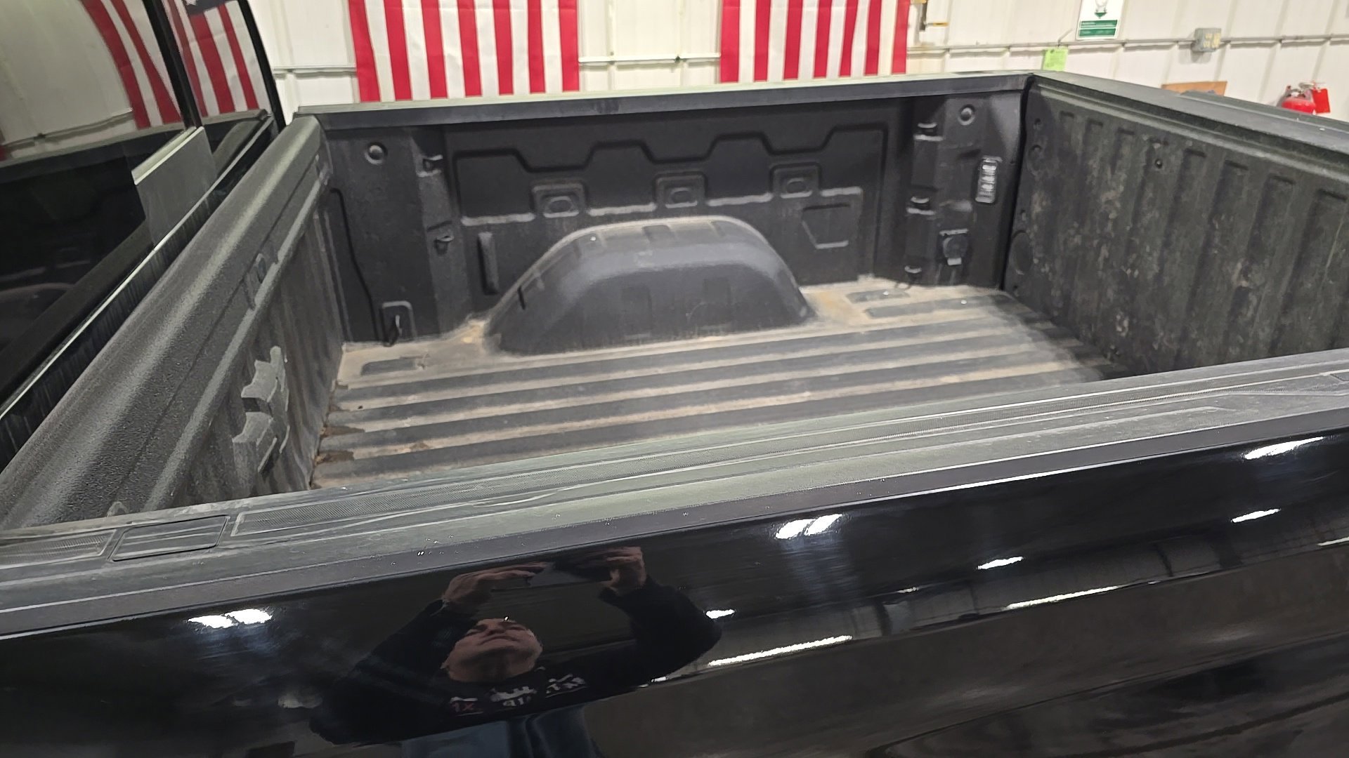 Used 2020 Chevrolet Silverado 1500 LTZ w/ LTZ Premium Package image 7