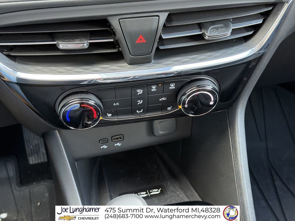 Certified 2025 Buick Encore GX Sport Touring w/ Advanced Technology Package image 19