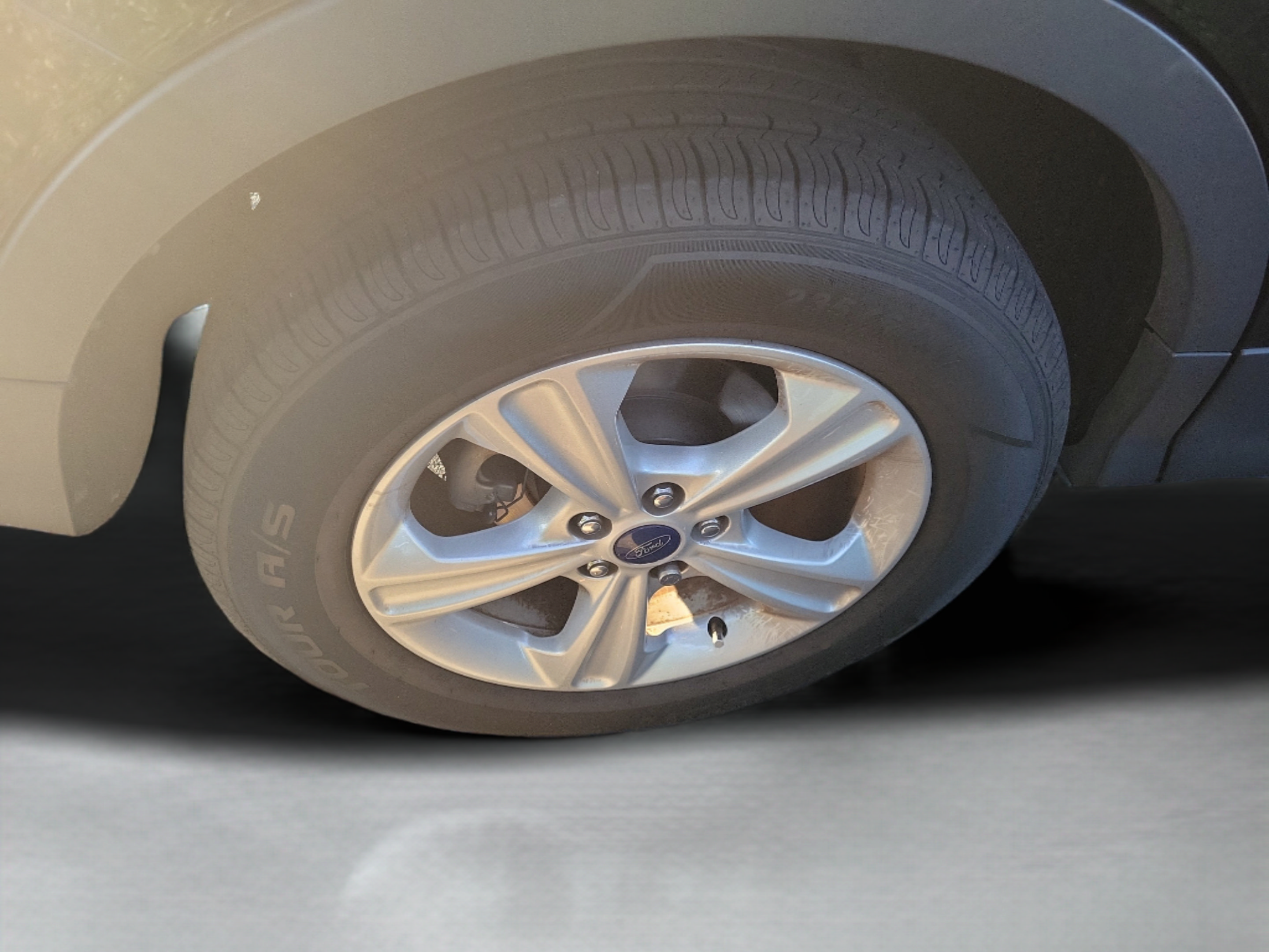 Used 2015 Ford Escape SE FWD image 27