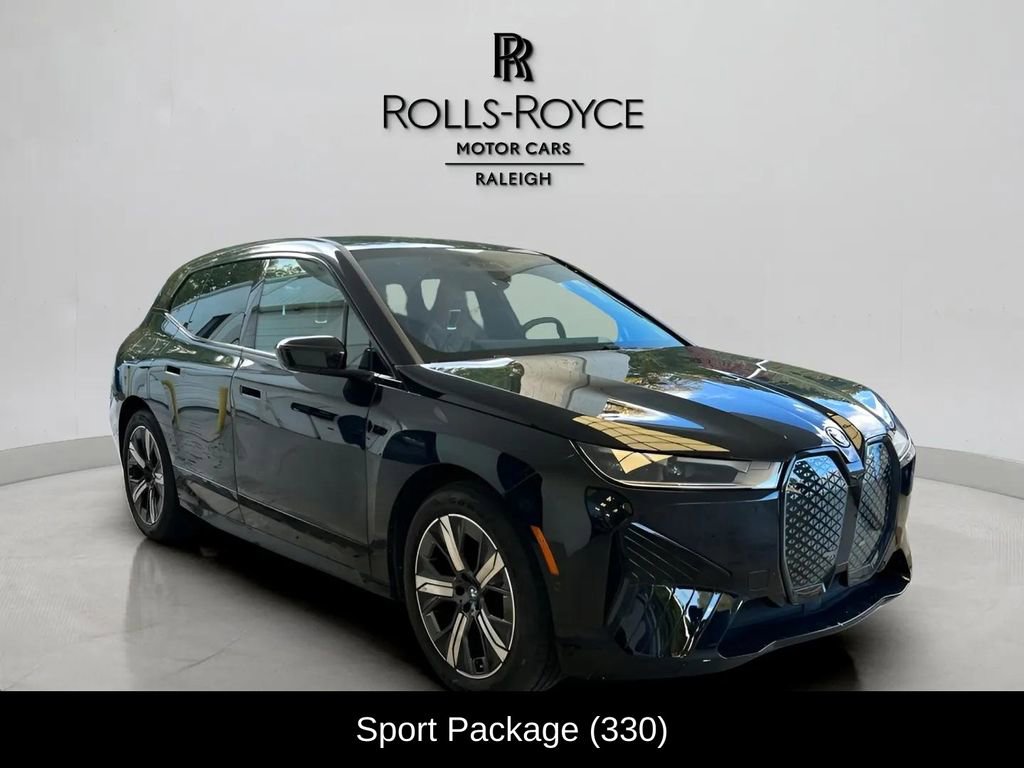 Used 2023 BMW iX xDrive50 w/ Premium Package image 3