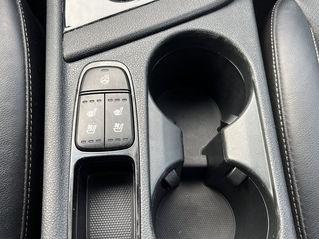 Used 2019 Kia Niro EX w/ Option Group 040 FWD image 23