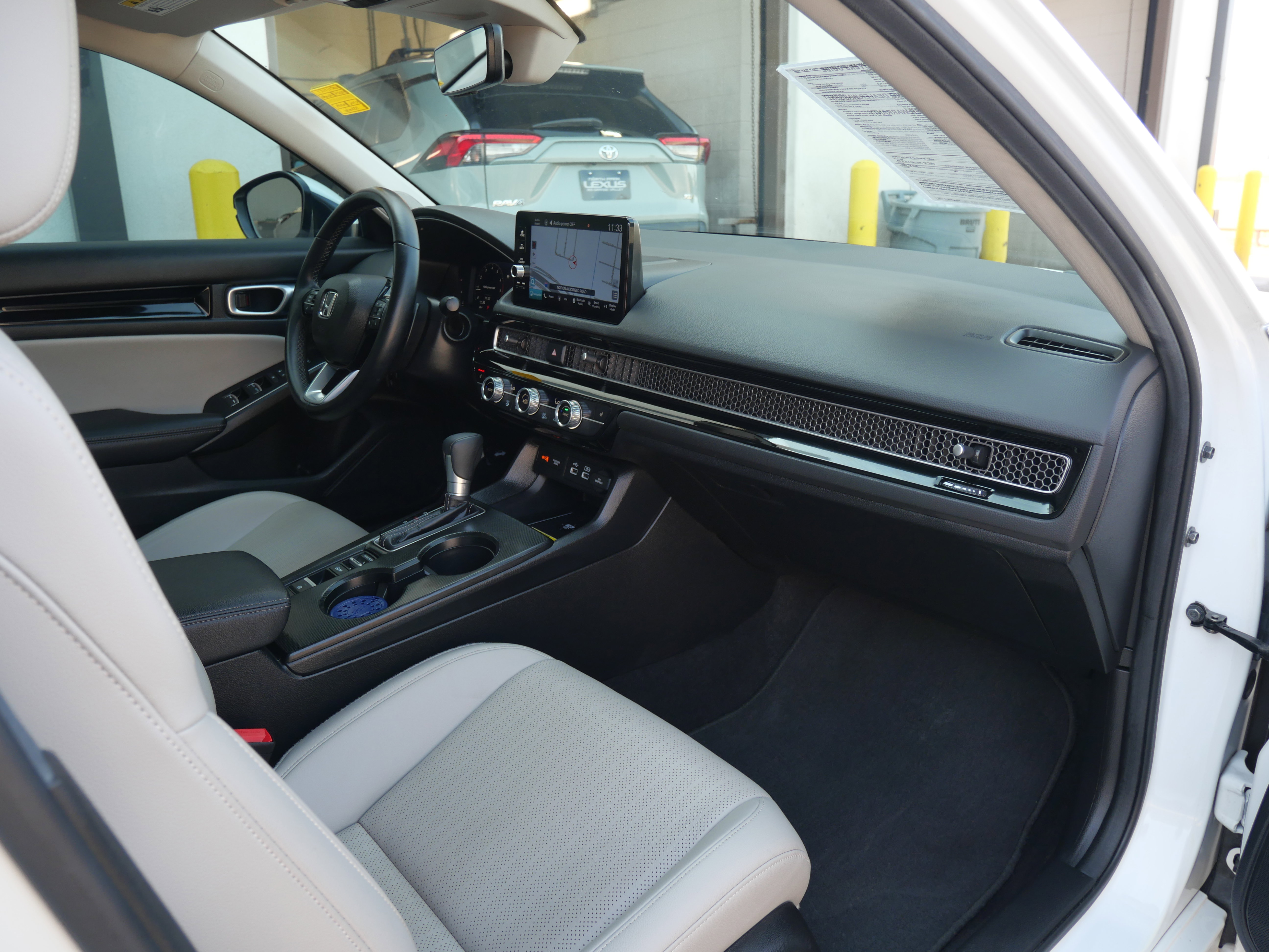 Used 2024 Honda Civic Touring image 14