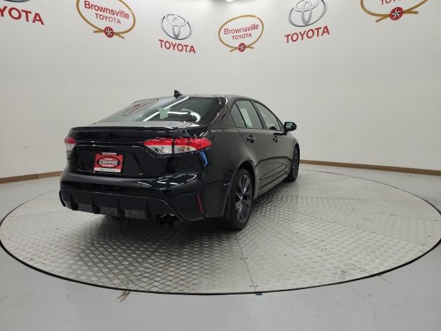 Certified 2026 Toyota Corolla SE FWD image 5