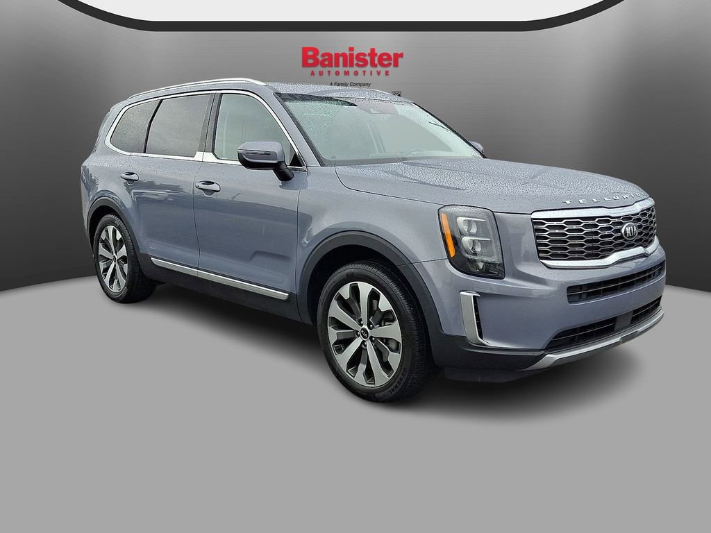 Used 2021 Kia Telluride EX w/ EX Premium Package FWD image 3