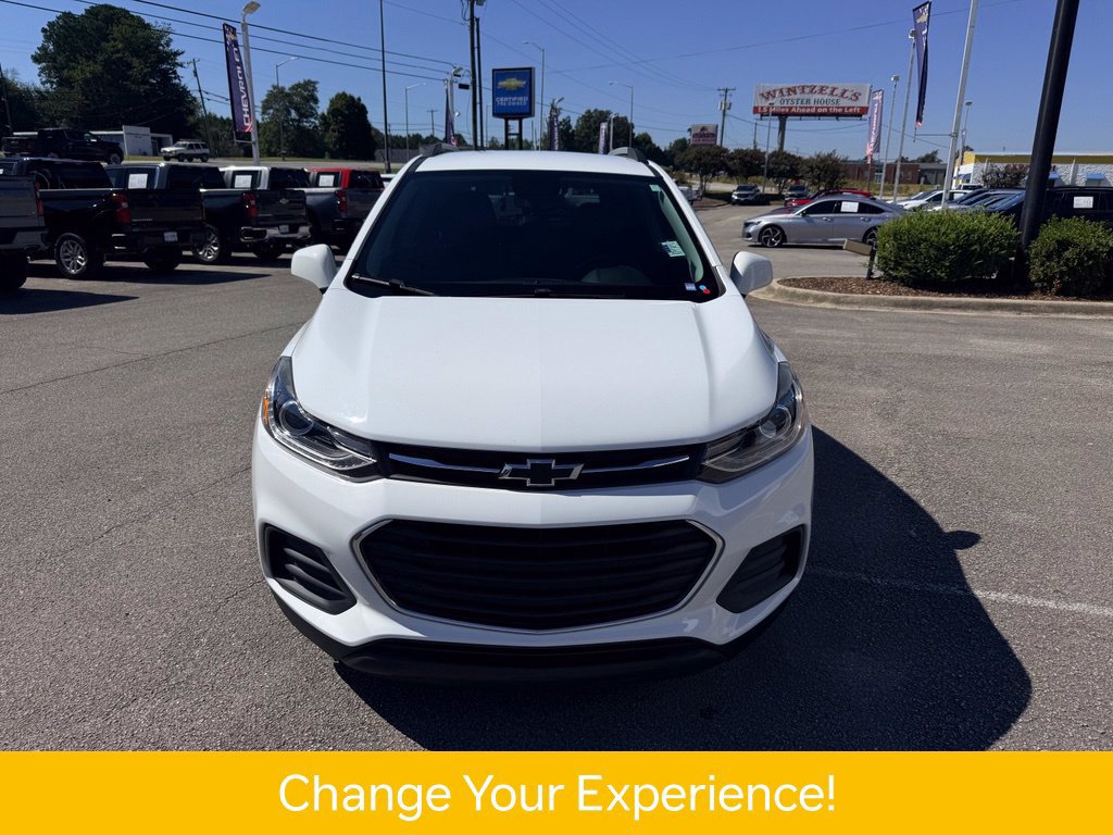 Used 2022 Chevrolet Trax LT w/ Sport Edition FWD image 19