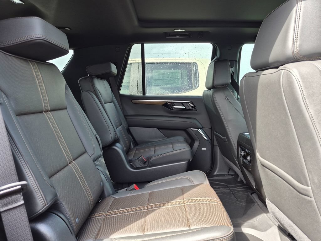 New 2026 Chevrolet Tahoe High Country AWD/4WD image 31