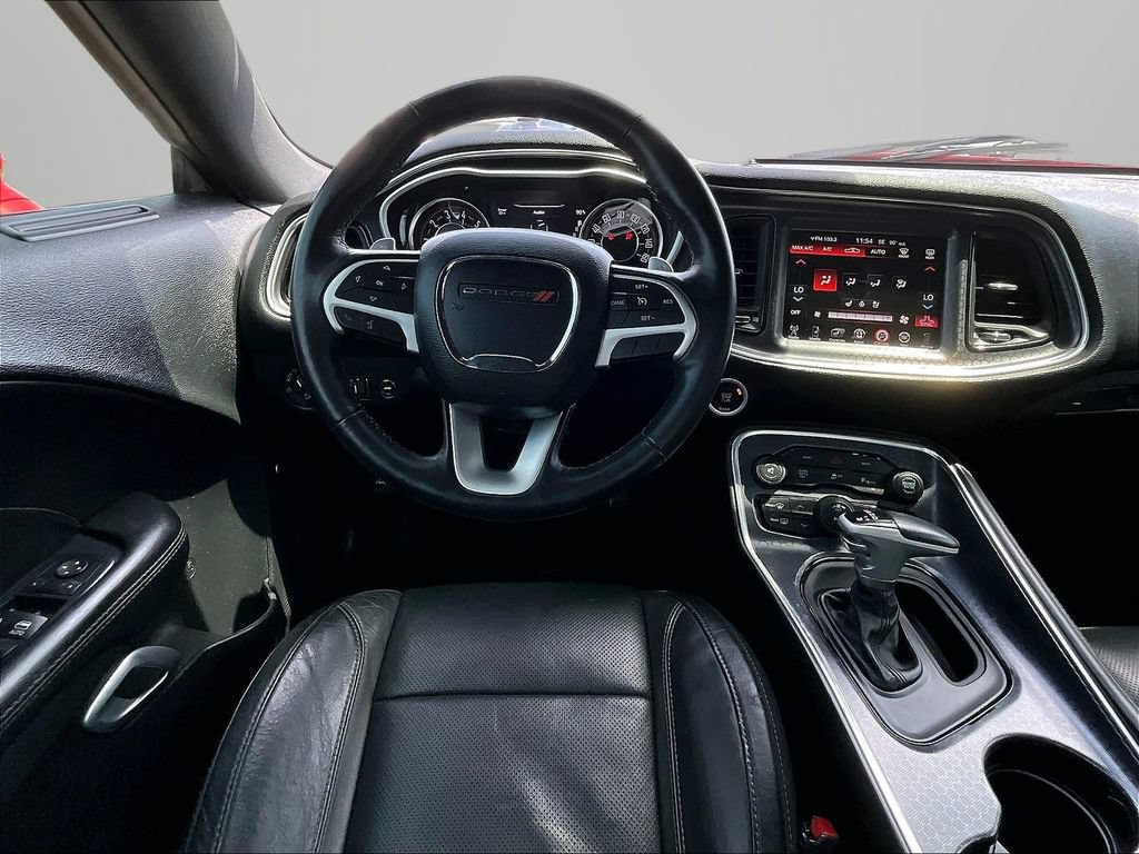 Used 2015 Dodge Challenger R/T Plus RWD image 6