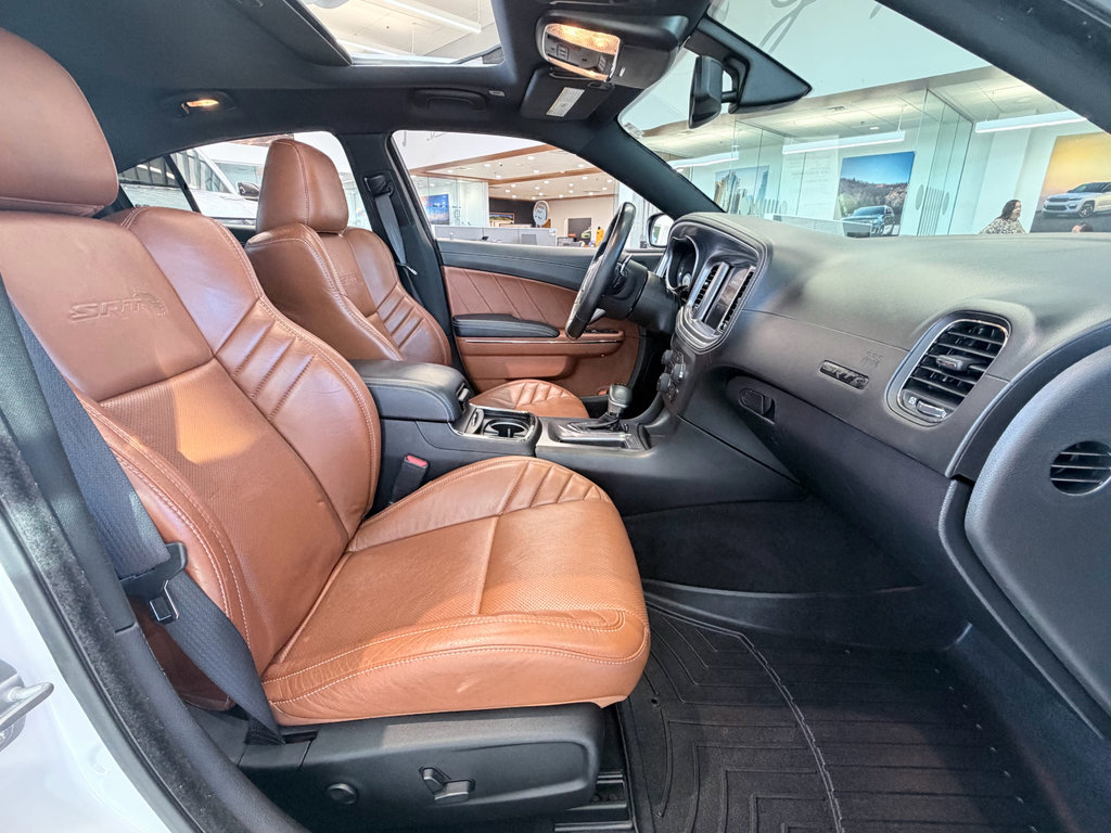 Used 2022 Dodge Charger SRT Hellcat w/ Harman/Kardon Audio Group image 23