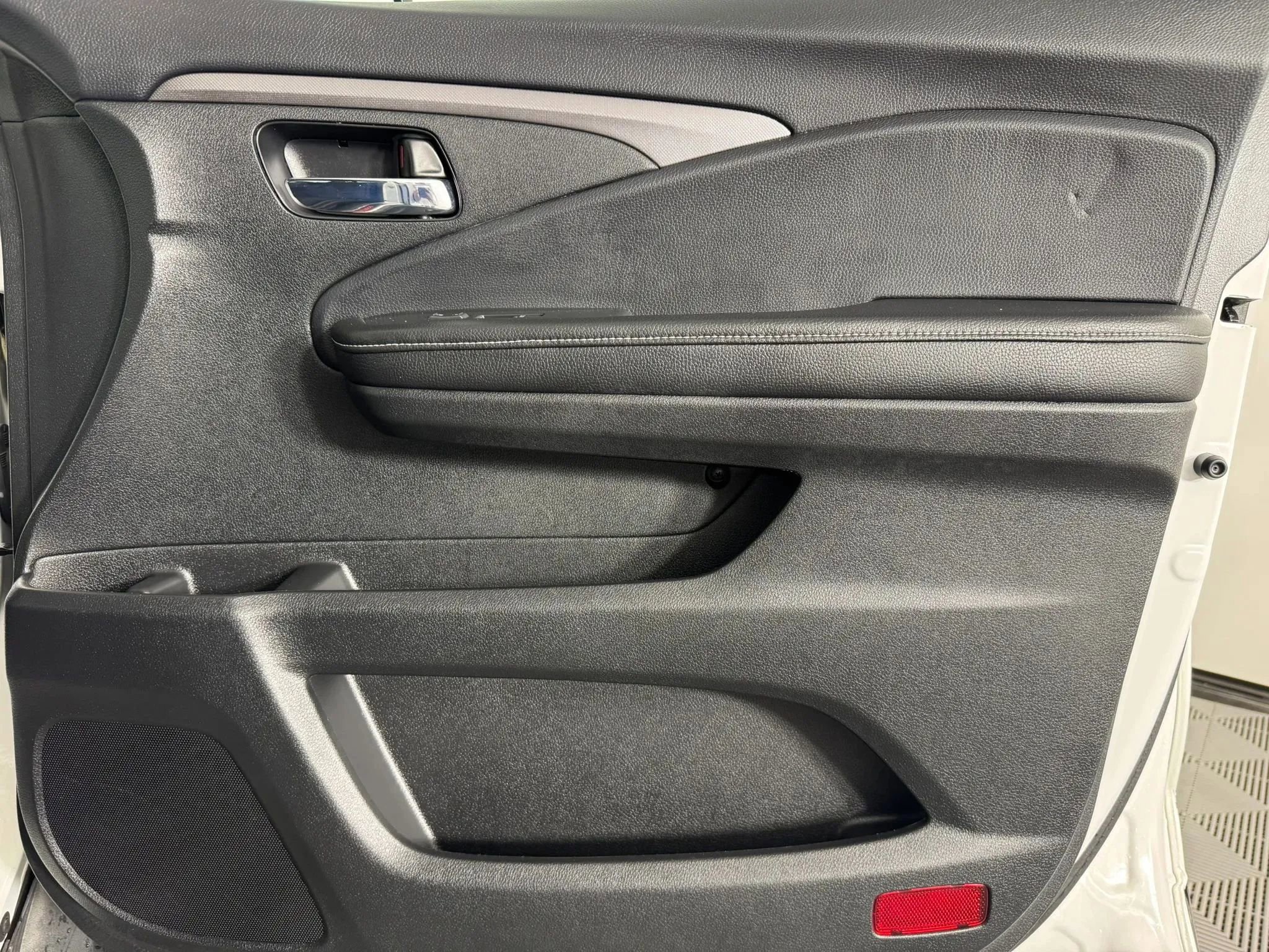 Used 2021 Honda Ridgeline Sport image 37