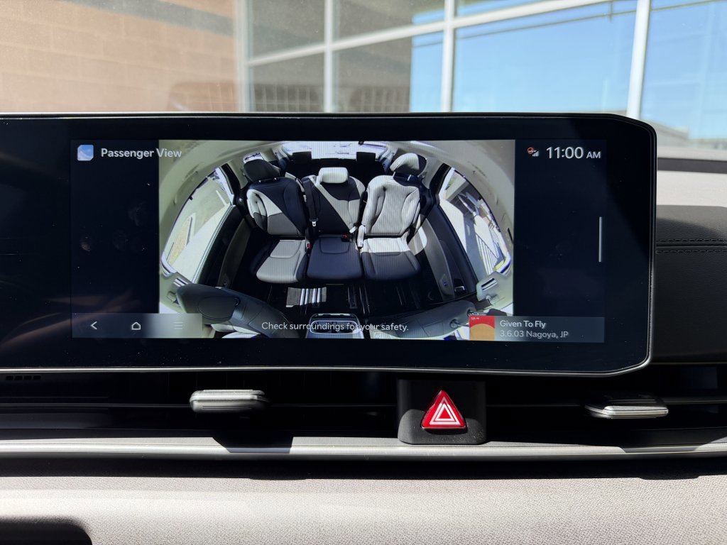 Used 2026 Kia Carnival SX FWD image 25