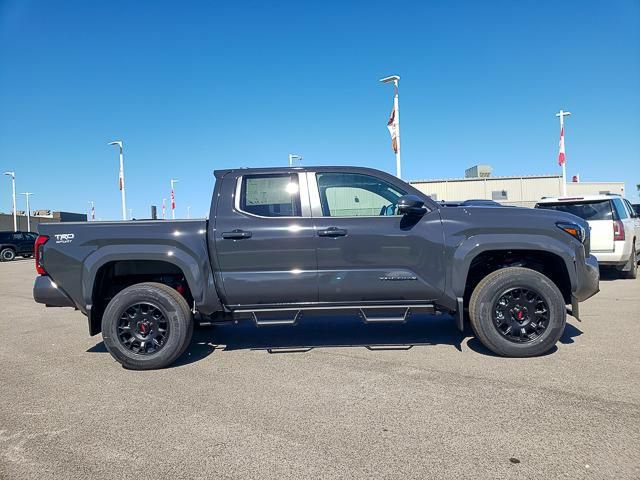 New 2025 Toyota Tacoma TRD Sport AWD/4WD image 4