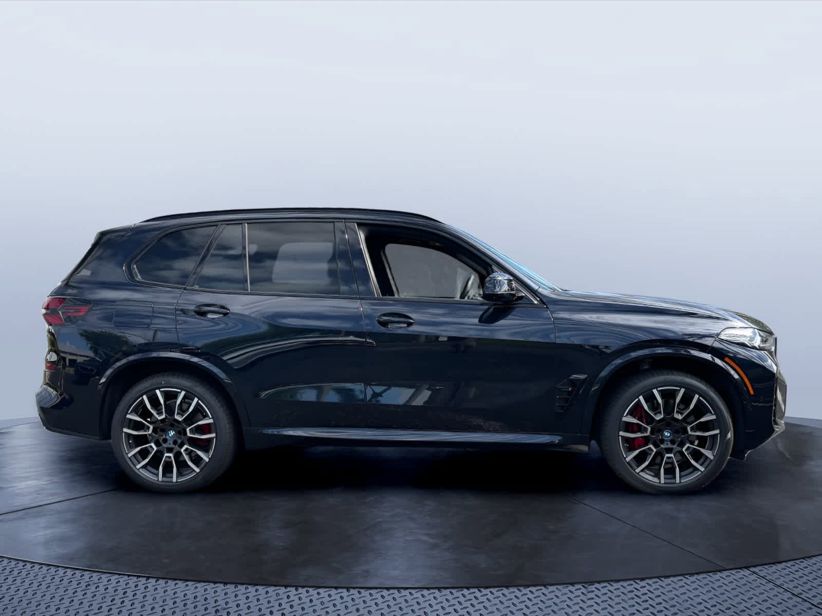 Certified 2024 BMW X5 xDrive50e w/ M Sport Package image 6