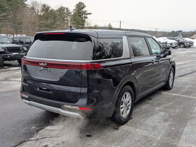 Used 2024 Kia Carnival LX image 5