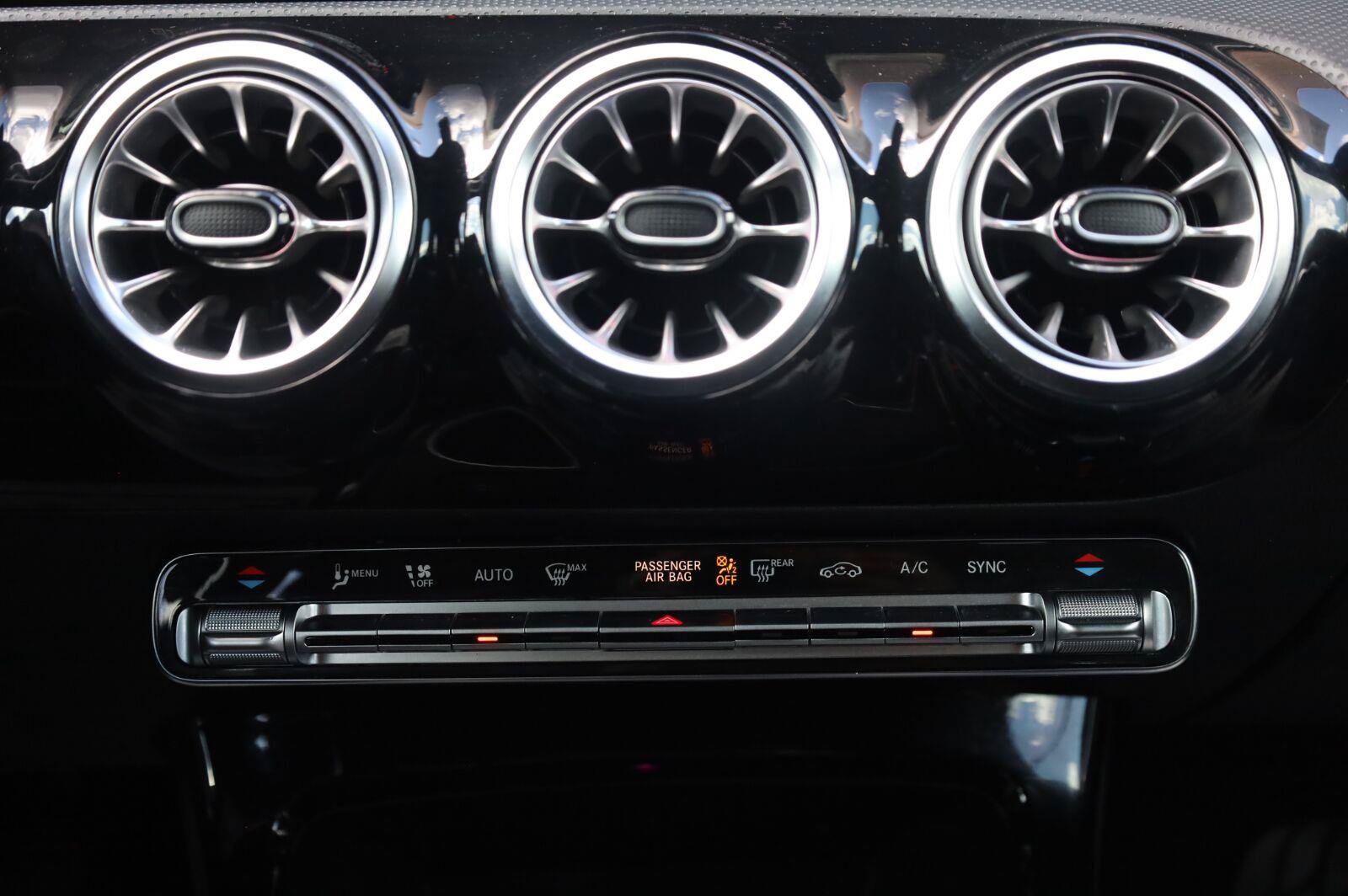 Used 2022 Mercedes-Benz A 220 image 40