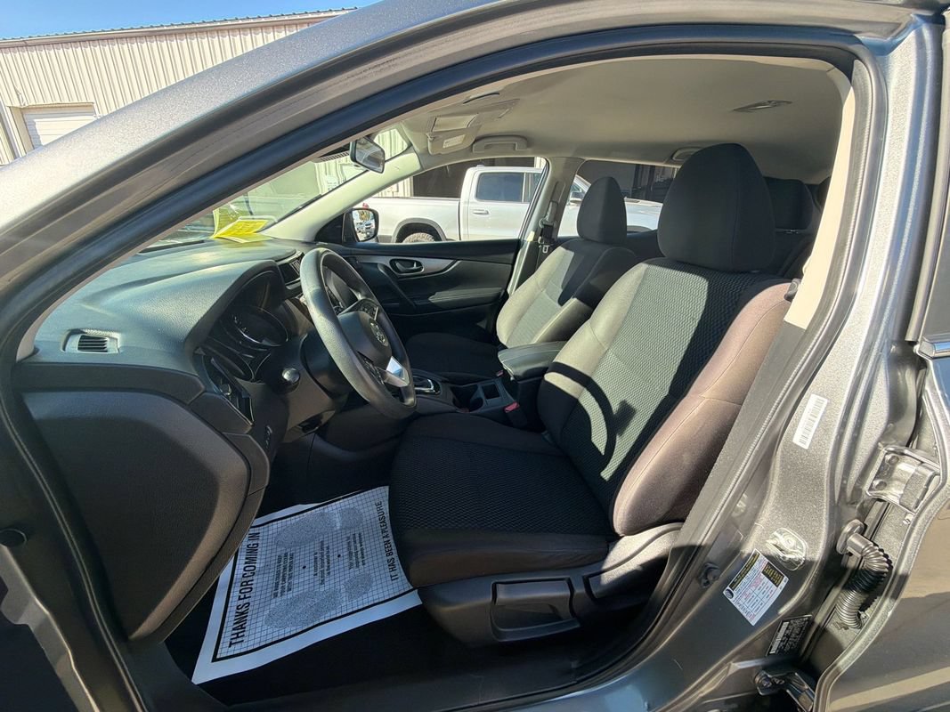 Used 2020 Nissan Rogue Sport S FWD image 9