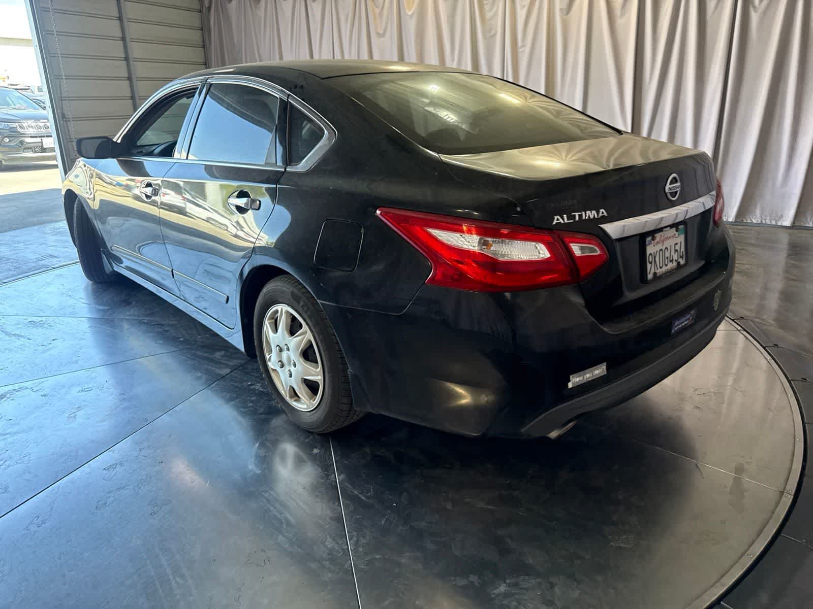 Used 2016 Nissan Altima 2.5 S w/ Power Driver Seat Package FWD image 7