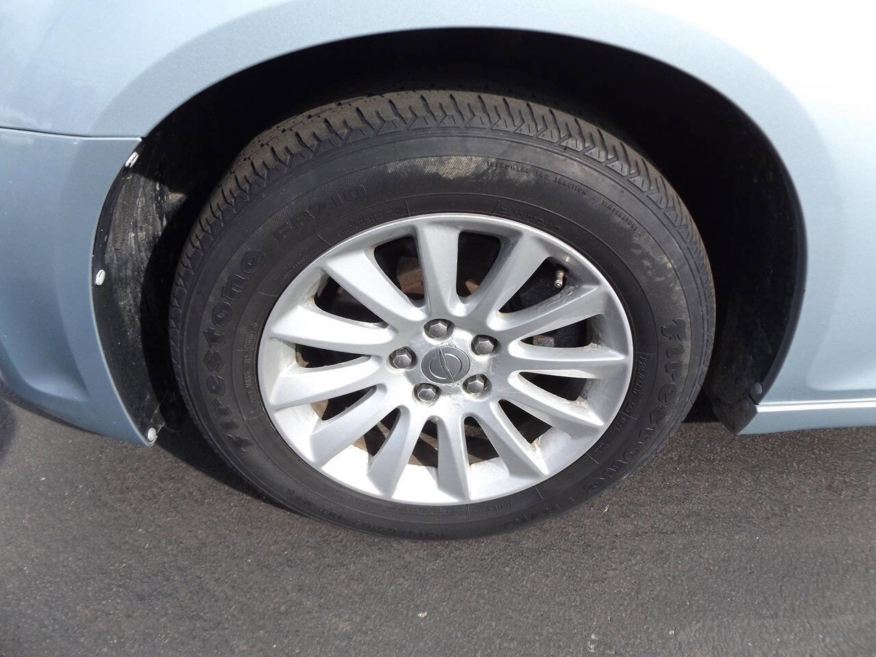 Used 2013 Chrysler 300 w/ Driver Convenience Group image 32