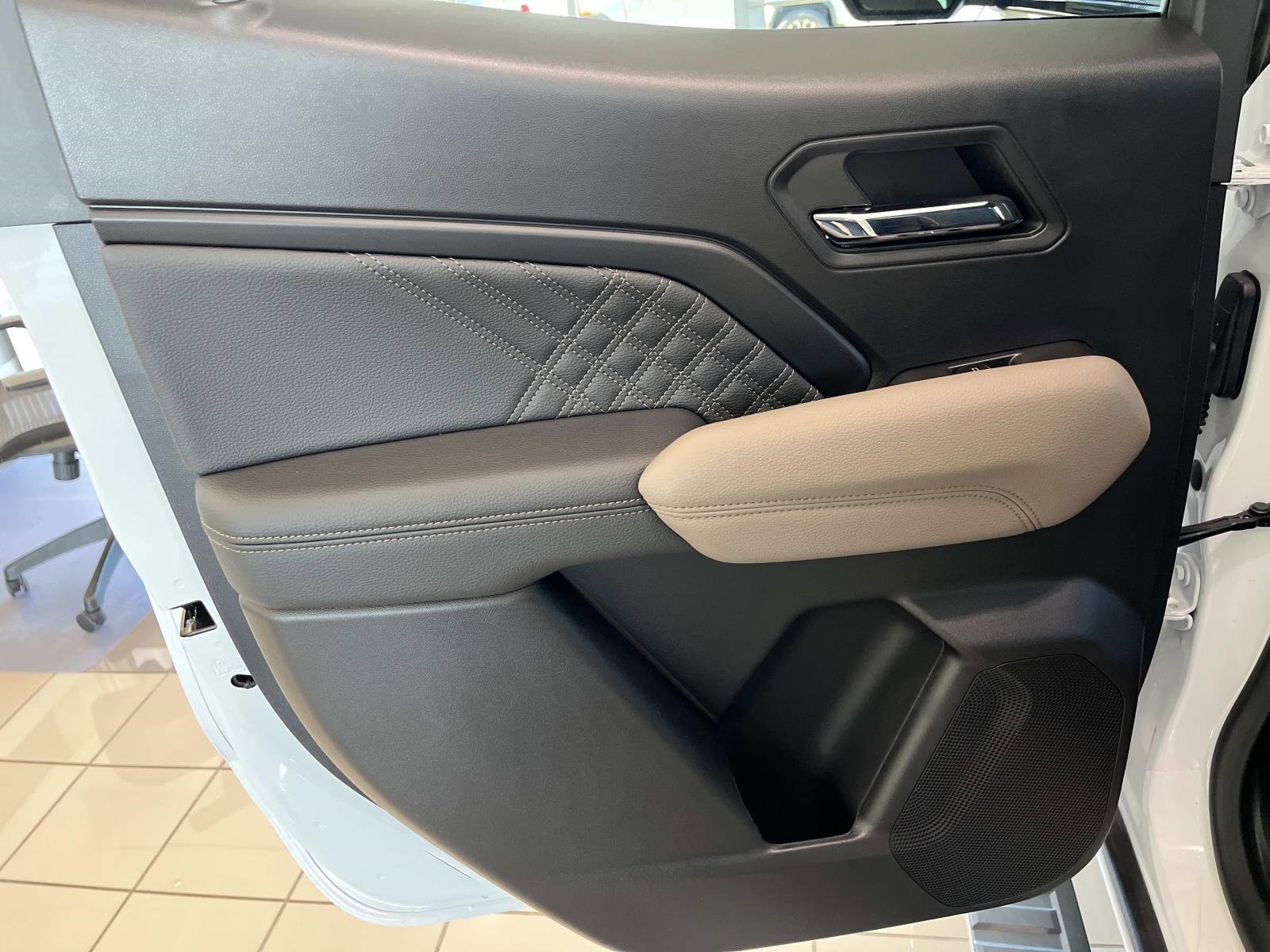 New 2026 GMC Canyon Denali image 19