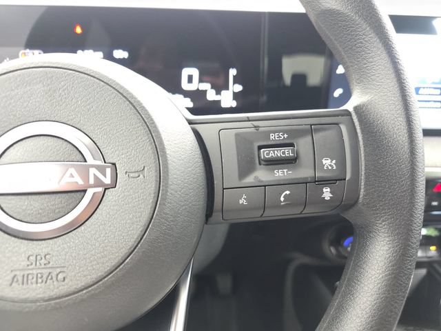Used 2026 Nissan Kicks SV FWD image 18