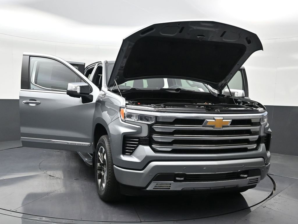 Used 2024 Chevrolet Silverado 1500 High Country RWD image 36