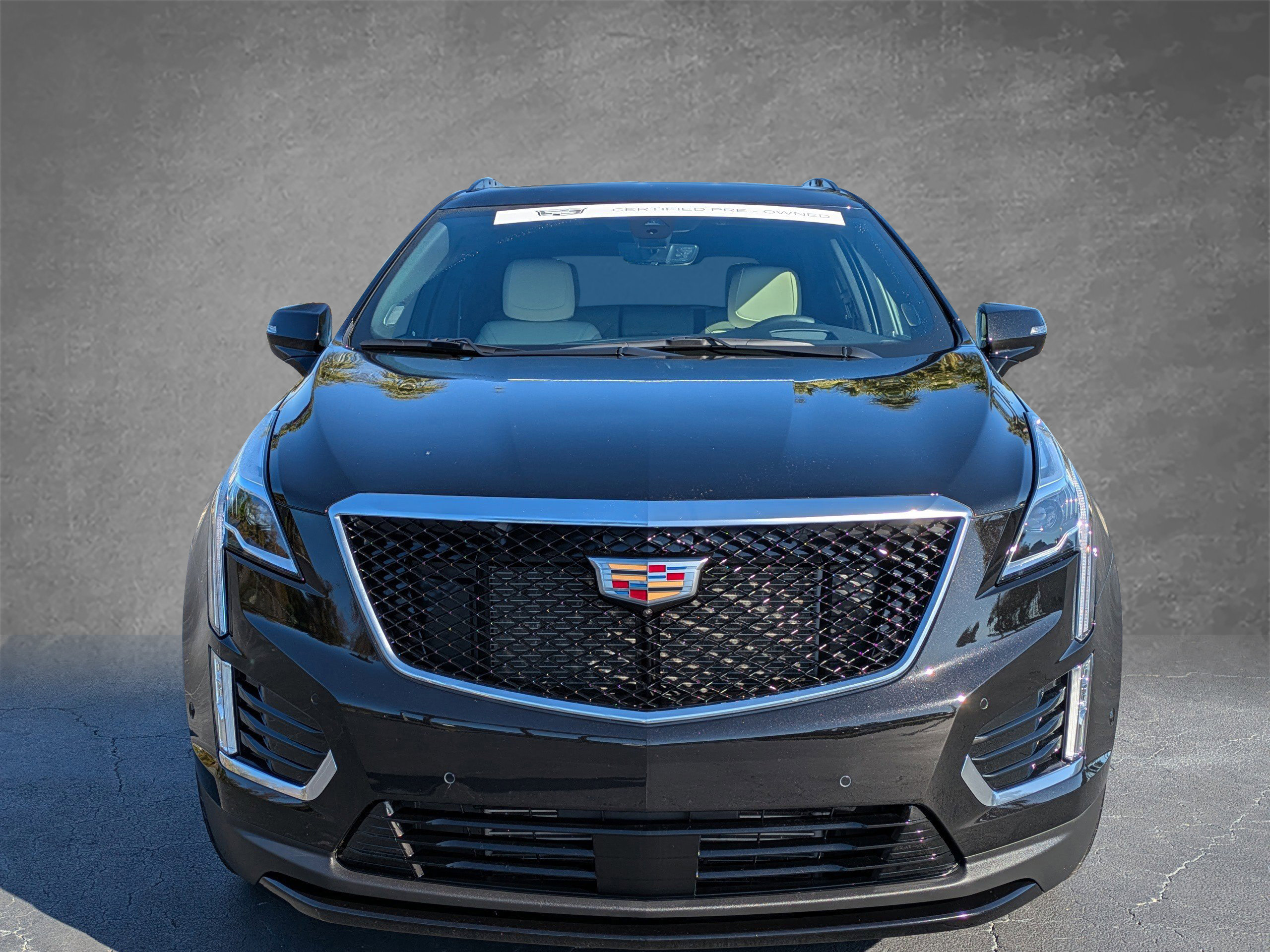 Certified 2025 Cadillac XT5 Sportv w/ Technology Package image 8