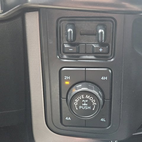 Certified 2022 Ford F150 Platinum w/ Equipment Group 701A High image 23