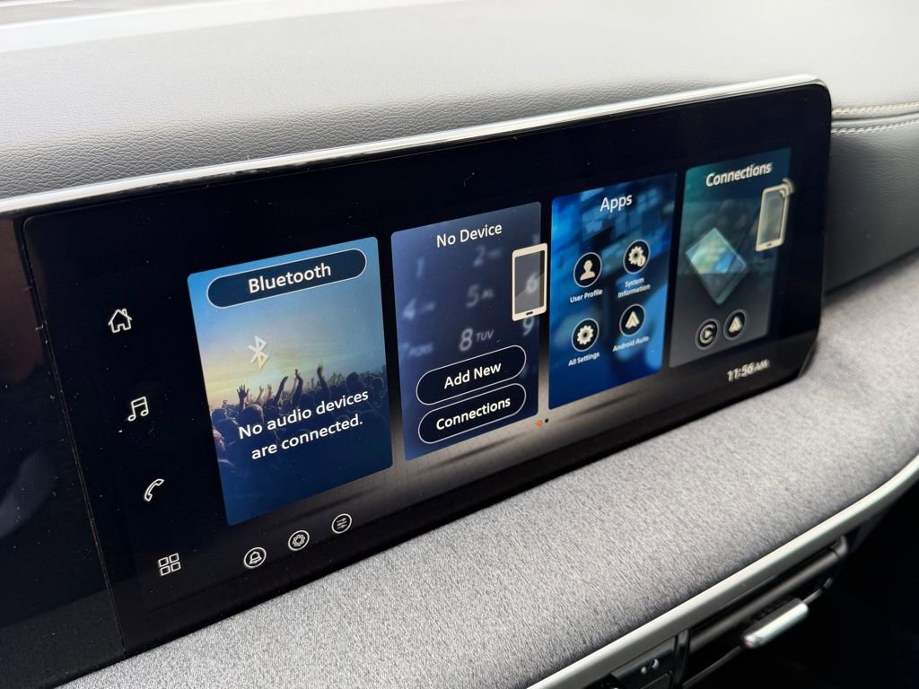 Used 2026 Nissan Kicks SV image 20