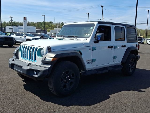Used 2018 Jeep Wrangler Unlimited Sport image 3