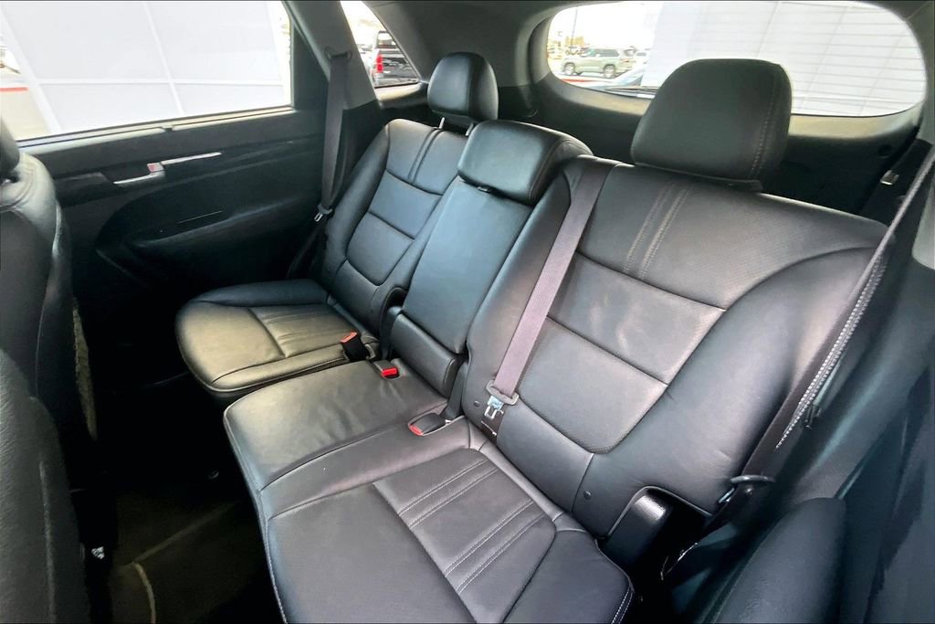 Used 2015 Kia Sorento EX image 21