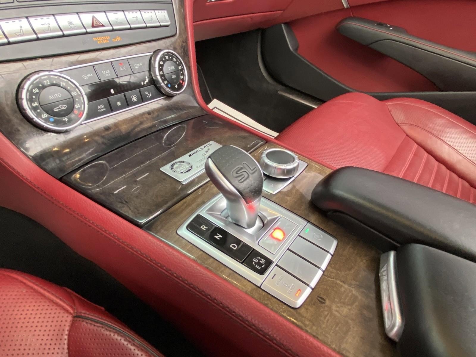 Used 2015 Mercedes-Benz SL 550 image 20