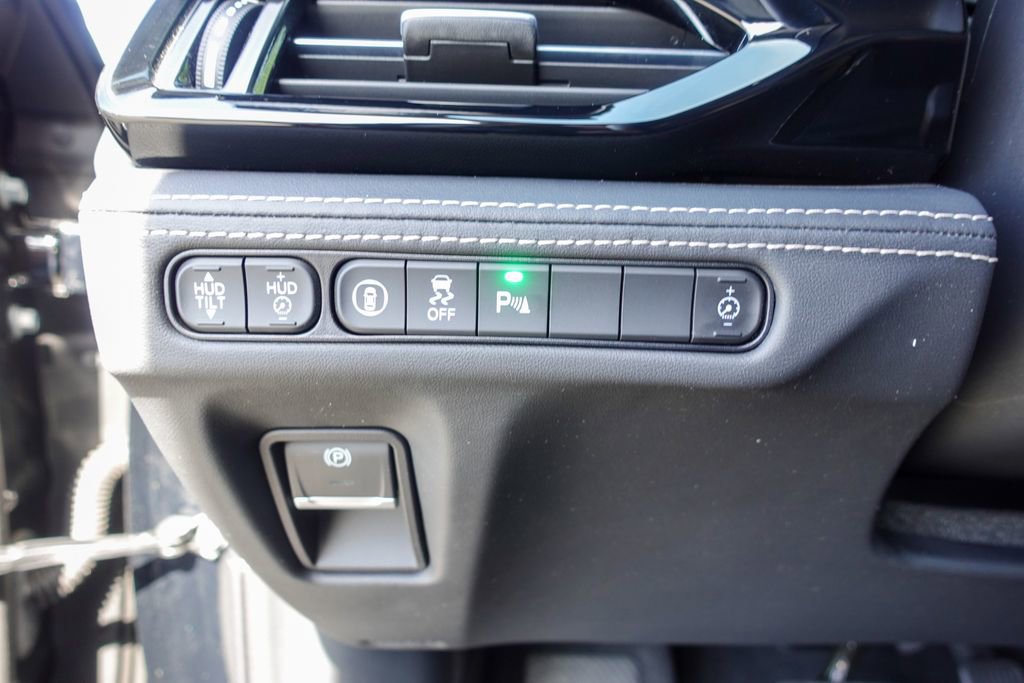 Certified 2025 Acura MDX w/ Advance Package image 15