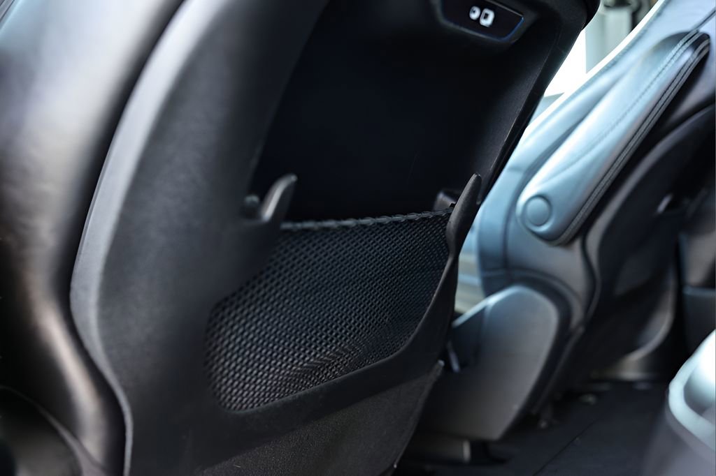 Used 2025 Chrysler Pacifica Select image 57