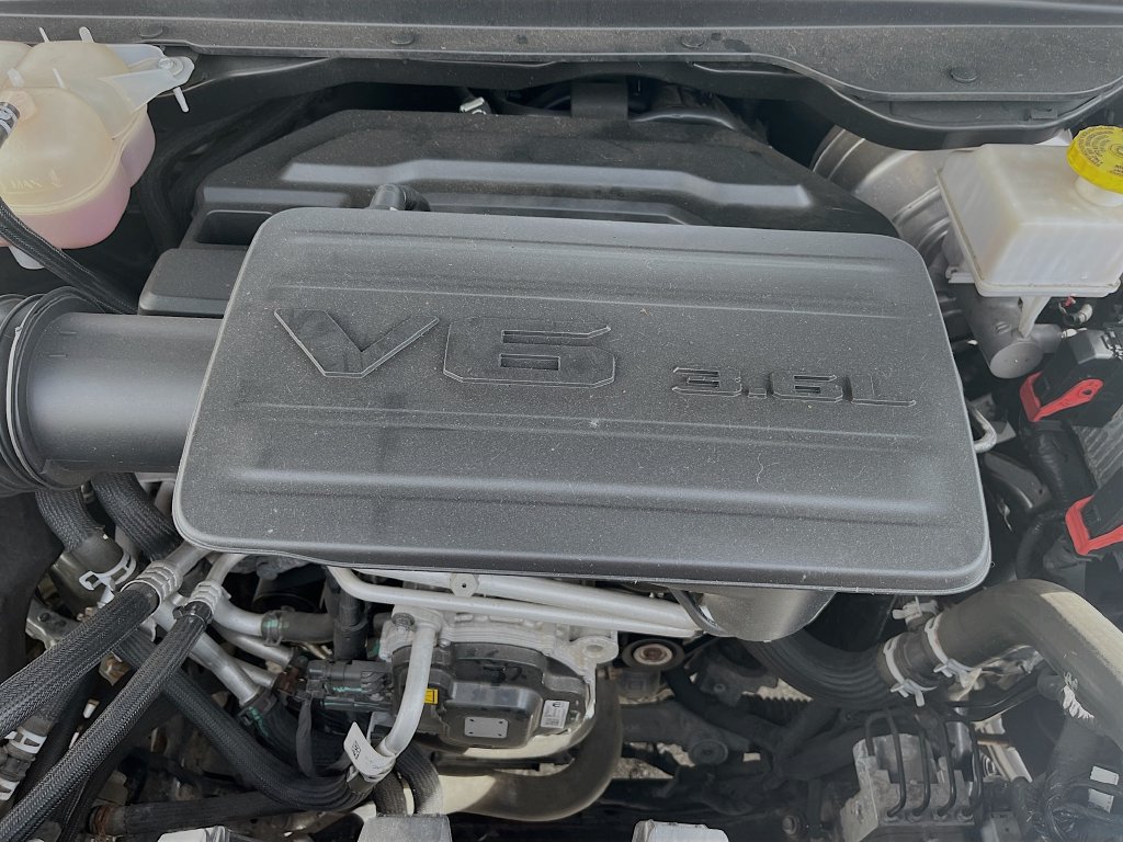 Used 2022 RAM 1500 Big Horn AWD/4WD image 30