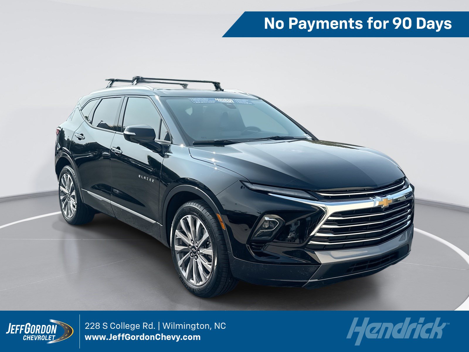 Used 2023 Chevrolet Blazer Premier w/ Driver Confidence II Package FWD image 1