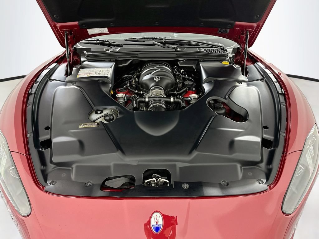 Used 2013 Maserati GranTurismo Sport RWD image 30