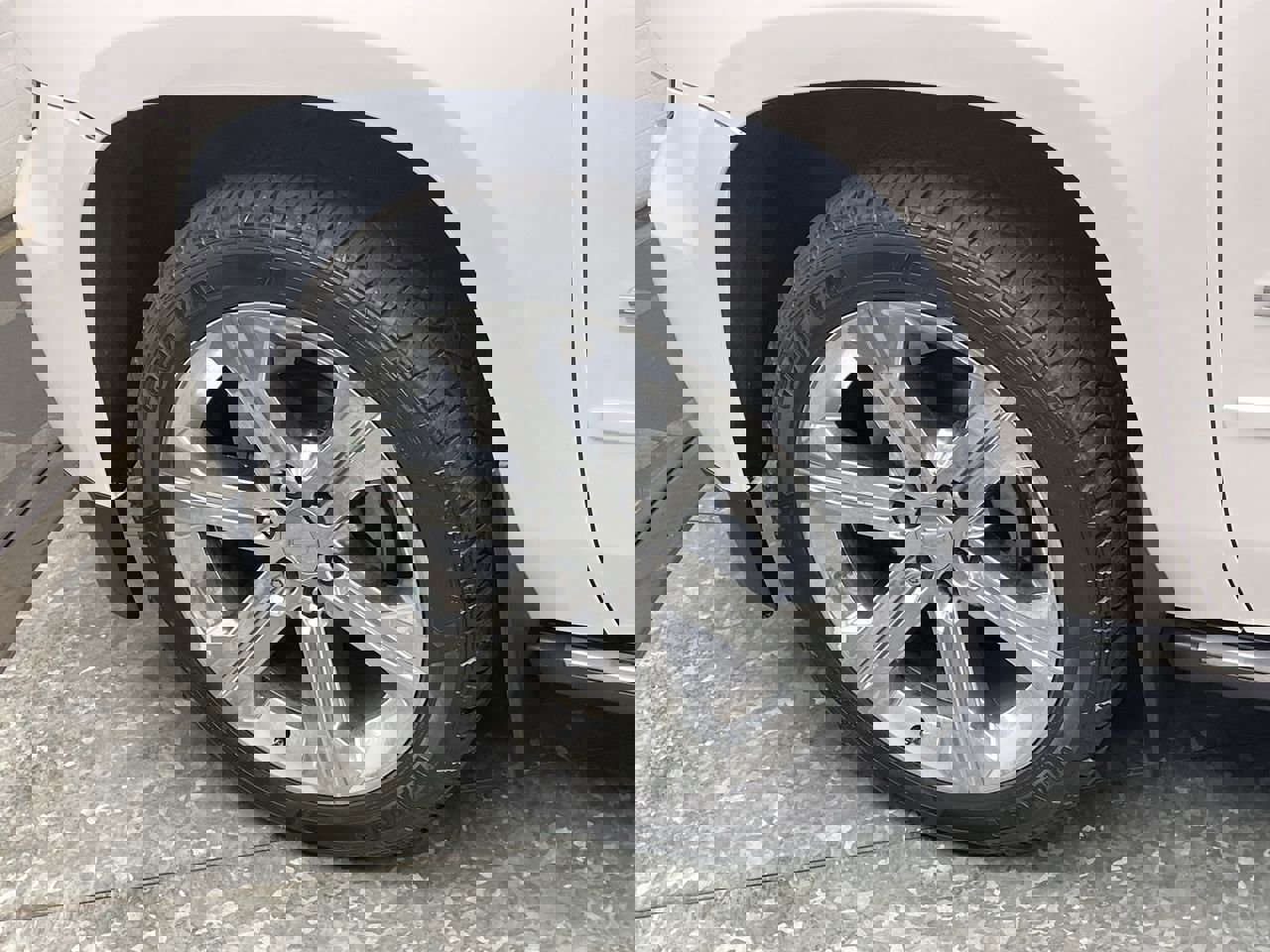 Used 2019 Chevrolet Suburban Premier image 14